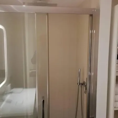 Apartment Beautiful On Monaco Doorstep